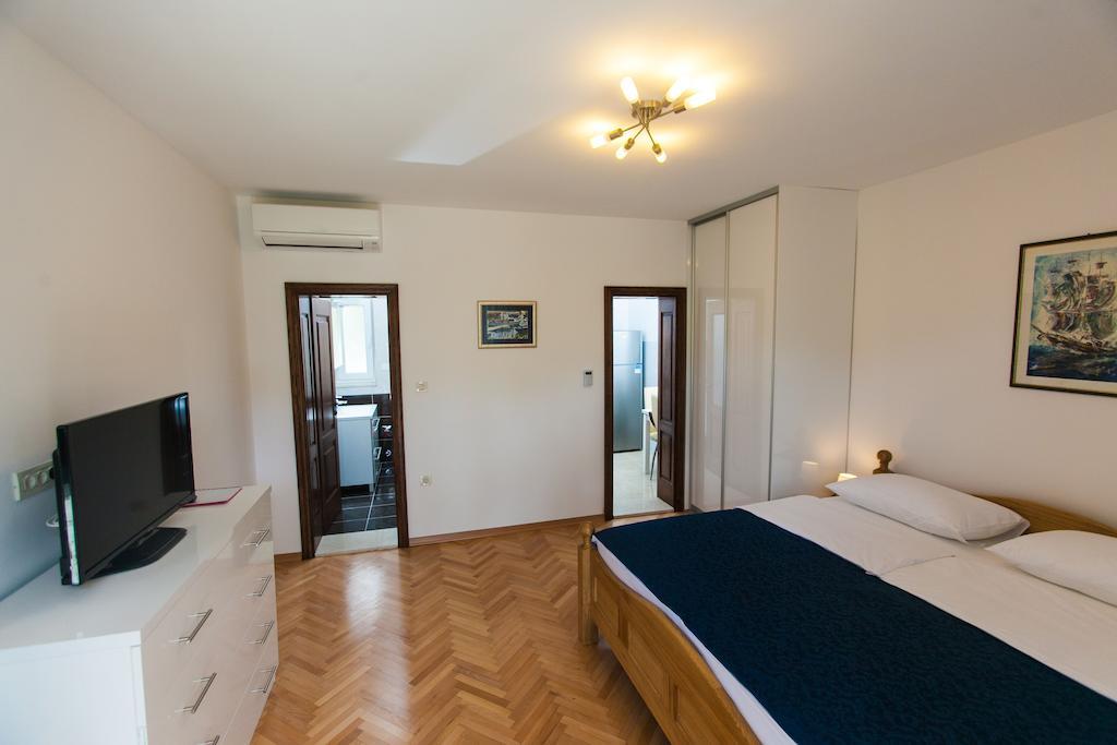 Apartments Ursic Split Room photo